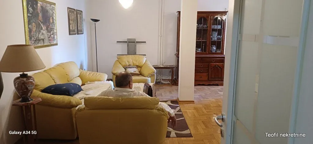 Prodaja, dvosoban stan, 58m², Vračar, Šid
