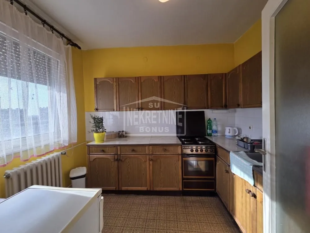 Prodaja, dvosoban stan, 62m², Radijalac, Subotica
