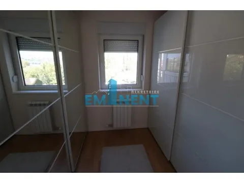 Izdavanje, četvorosoban stan, 79m², Čukarica, Beograd - image 12