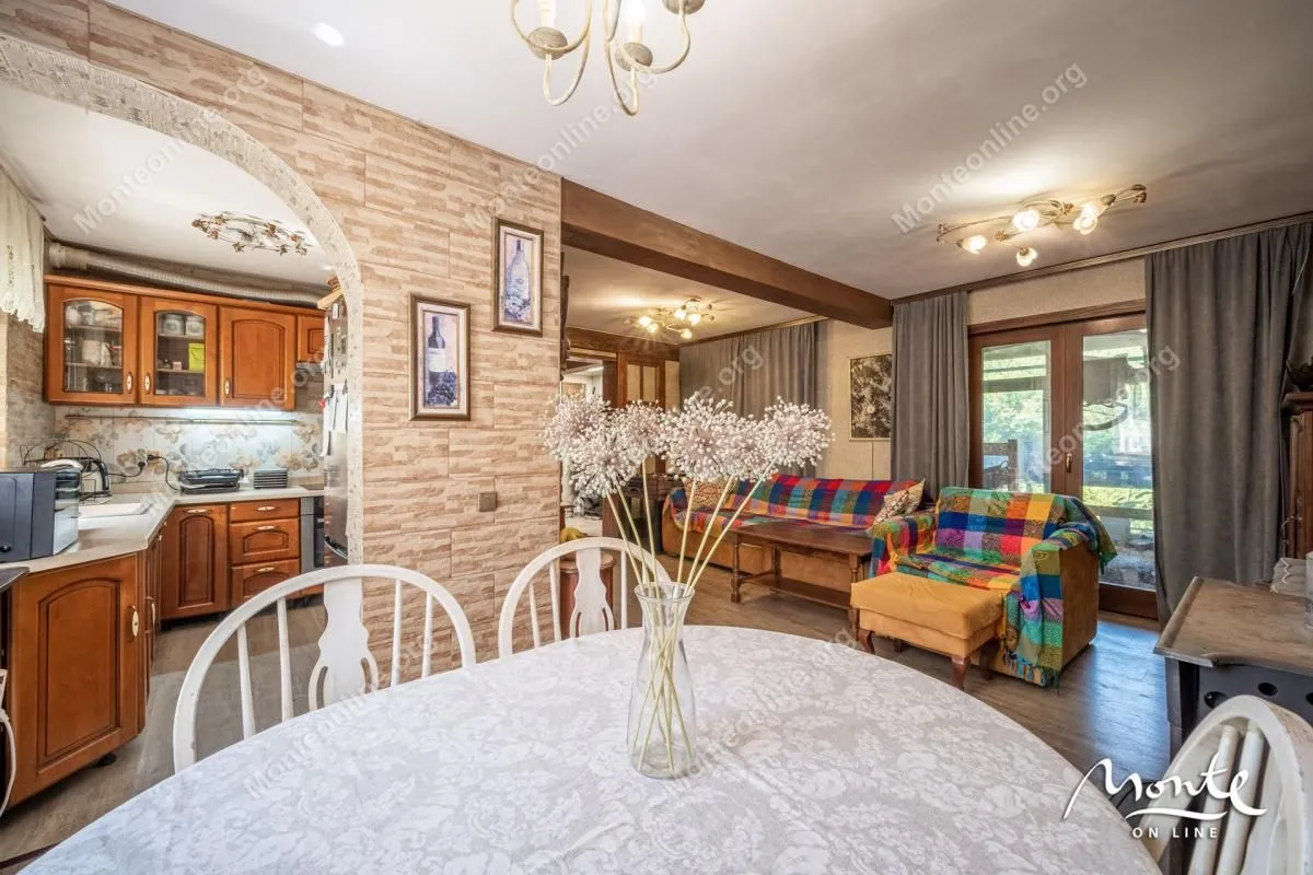 Prodaja, kuća, 130m², Tivat, Crna Gora