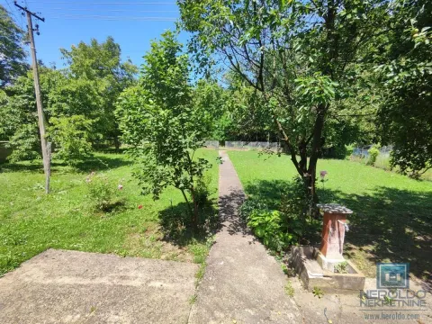 Prodaja, kuća, 100m², Lovci, Jagodina - image 7