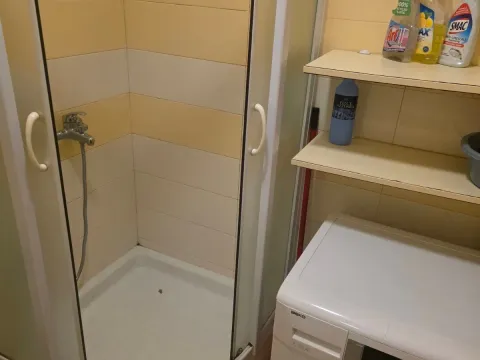 Izdavanje, stan, 23m², Pobrežje, Podgorica - image 9