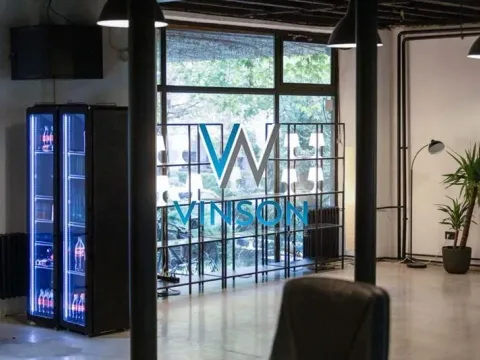 Izdavanje, poslovni prostor, 107m², Novi Sad Sve Podlokacije, Novi Sad - image 9