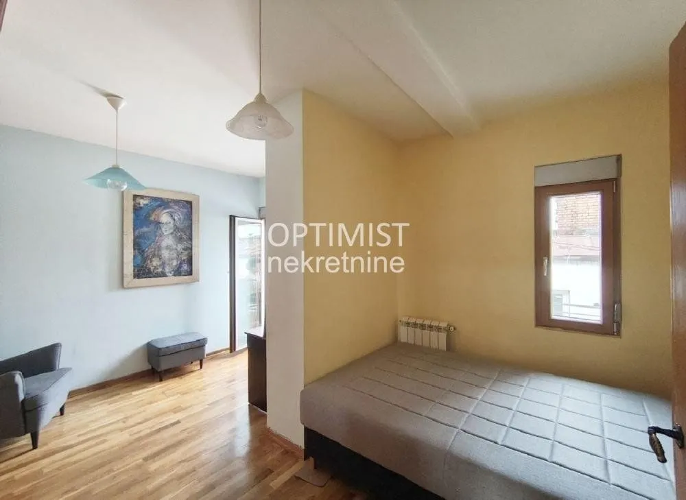 Prodaja, trosoban stan, 69m², Stari Grad, Beograd