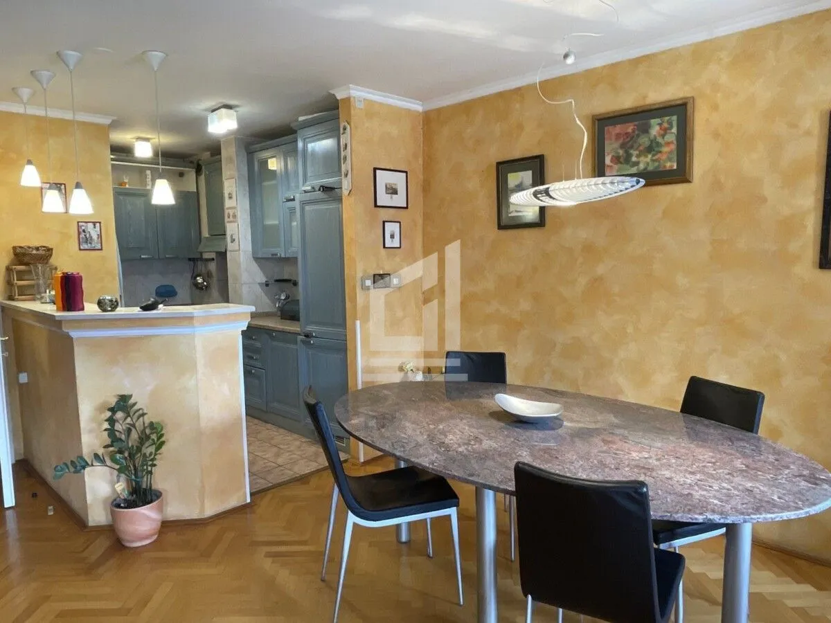 Rent, two bedroom apartment, 85m², Centar, Podgorica