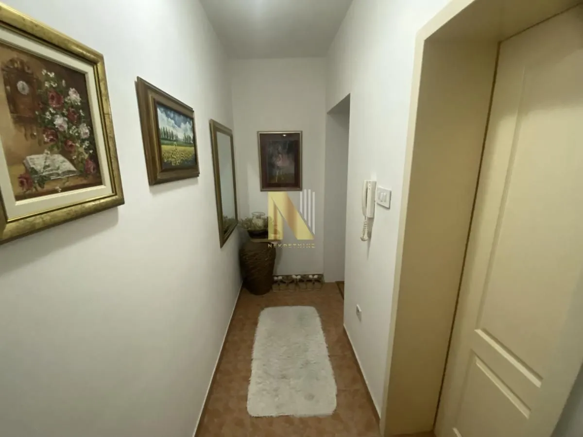 Prodaja, dvosoban stan, 49m², Nova Detelinara, Novi Sad Sve Podlokacije