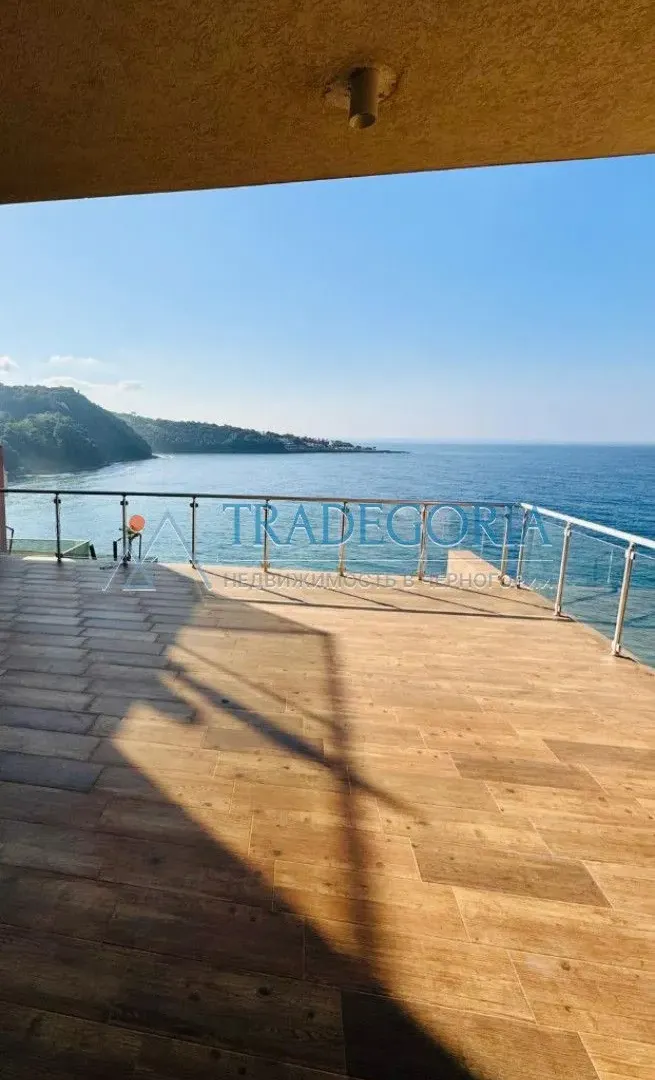 Prodaja, kuća, 450m², Dobra Voda, Bar