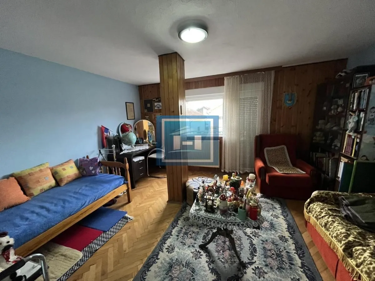 Sale, house, 200m², Ćuprija, Srbija