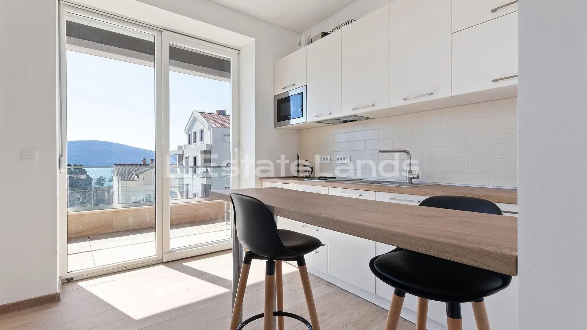 Prodaja, jednosoban stan, 47m², Donja Lastva, Tivat
