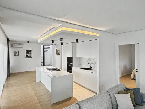 Sale, three bedroom apartment, 264m², Budva, Crna Gora - image 3