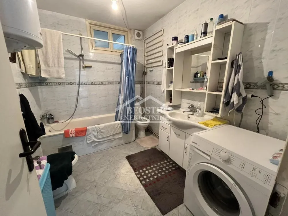 Prodaja, kuća, 987m², Jugovo, Smederevo