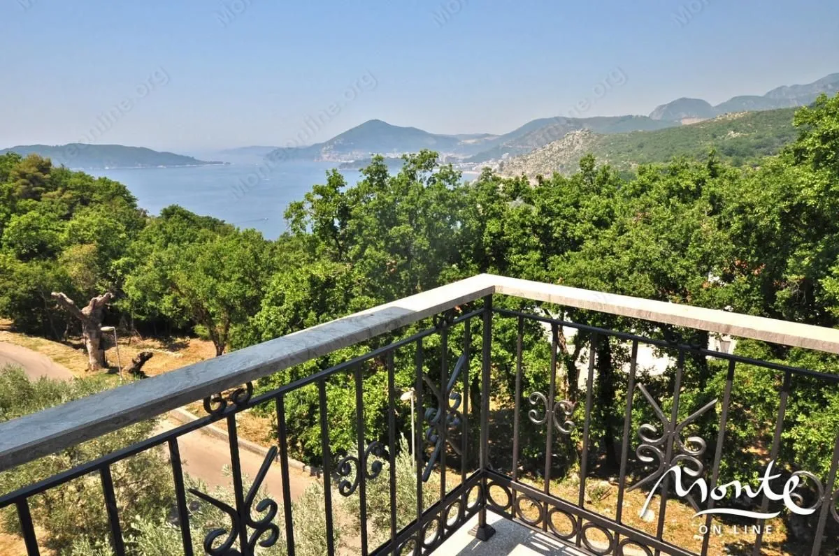 Sale, house, 644m², Pržno, Budva
