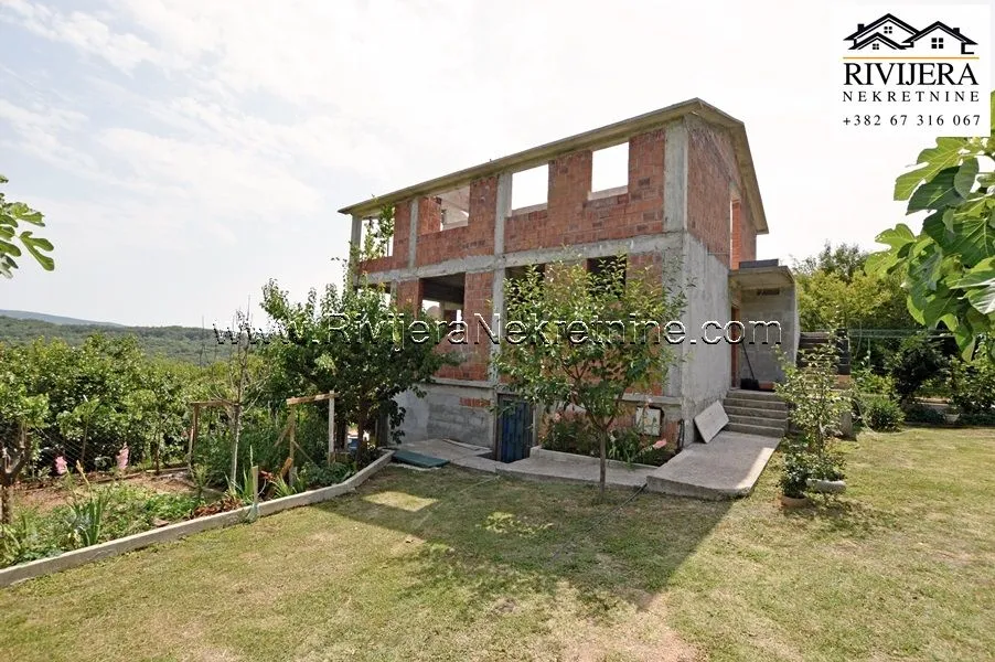 Sale, house, 200m², Sasovići, Herceg Novi