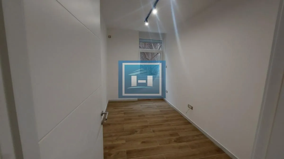 Rent, two bedroom apartment, 80m², Zeleni Venac, Beograd