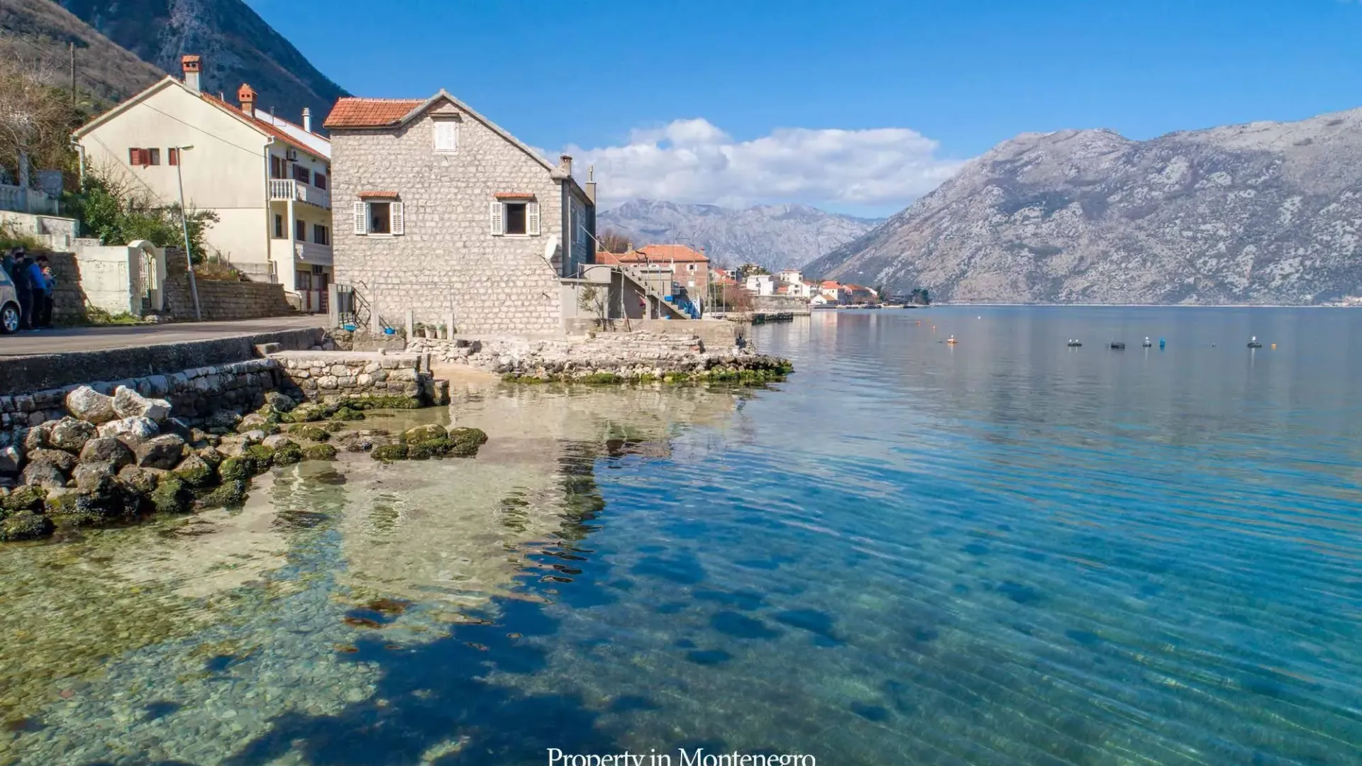 Sale, house, 100m², Prčanj, Kotor