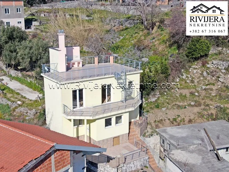 Prodaja, kuća, 217m², Sušćepan, Herceg Novi