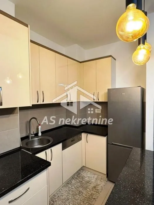 Izdavanje, dvosoban stan, 59m², Fon (Fon - Bilećka), Voždovac Sve Podlokacije