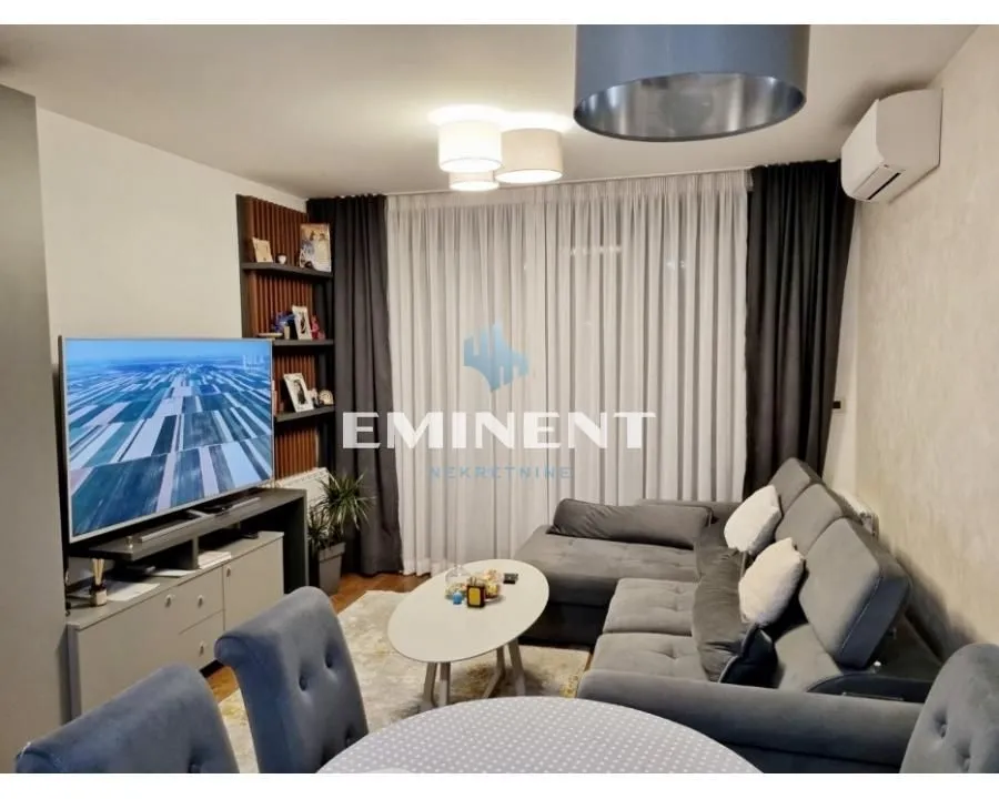 Rent, three bedroom apartment, 68m², Novi Beograd Blok 67, Novi Beograd Sve Podlokacije