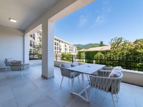 Prodaja, trosoban stan, 79m², Kotor, Crna Gora - image 11