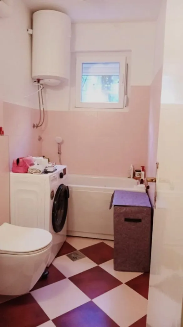 Izdavanje, jednosoban stan, 40m², Herceg Novi, Crna Gora