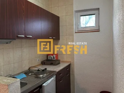 Sale, house, 310m², Kolašin, Crna Gora - image 13