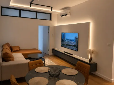 Prodaja, dvosoban stan, 77m², Soho City, Bar - image 1