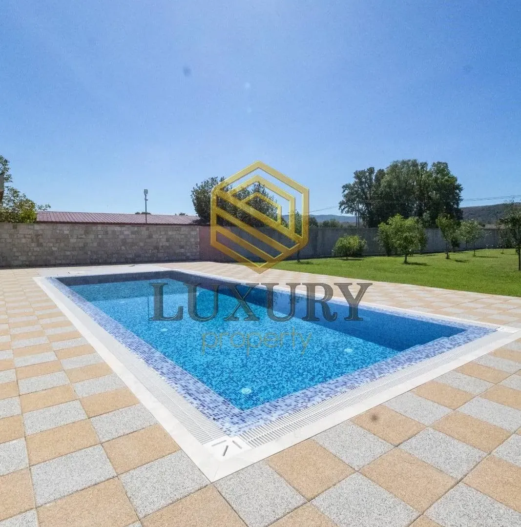 Rent, house, 220m², Ćurilac, Danilovgrad