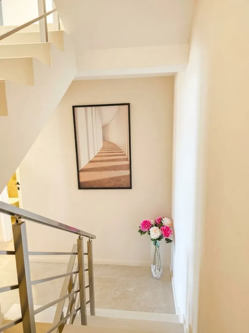 Rent, house, 295m², Blizikuće, Budva