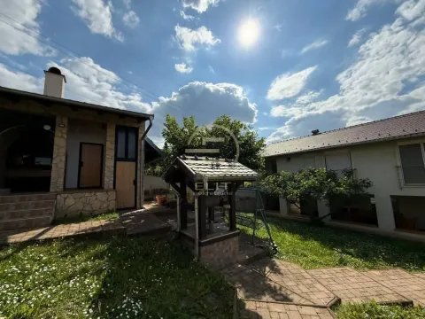 Prodaja, kuća, 443m², Sremska Kamenica, Petrovaradin - image 44