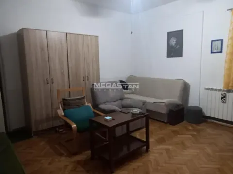 Sale, three bedroom apartment, 95m², Neimar, Vračar Sve Podlokacije - image 3