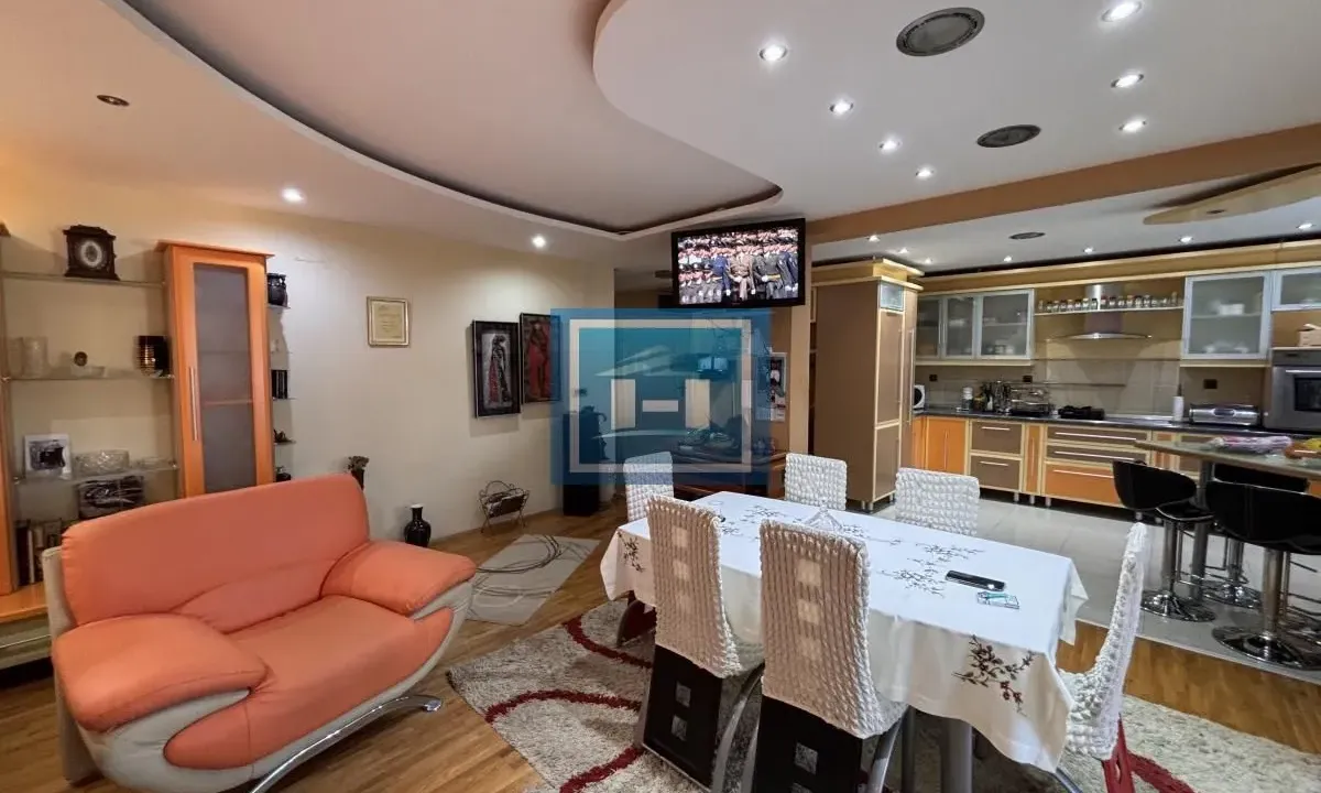 Sale, four bedroom apartment, 111m², Centar, Jagodina