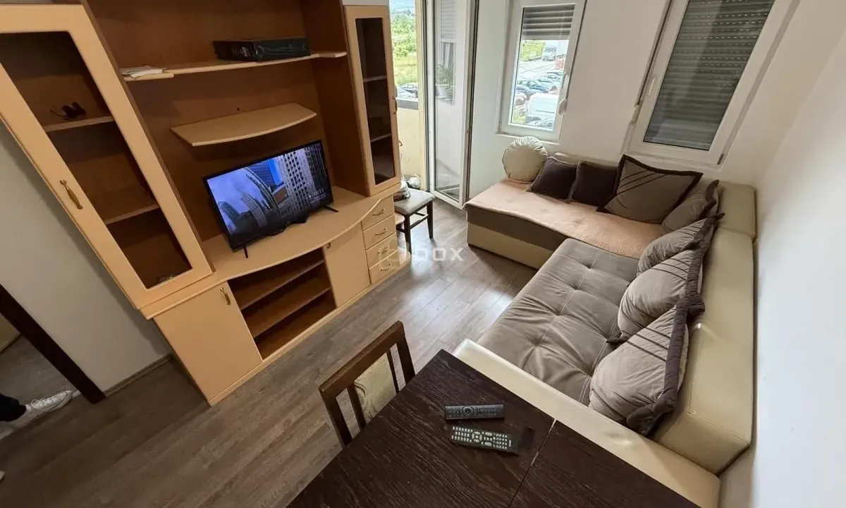 Rent, one bedroom apartment, 28m², Pantelej, Niš