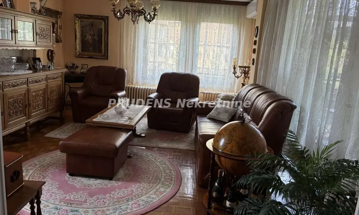 Prodaja, četvorosoban stan, 94m², Cerak Vinogradi, Beograd
