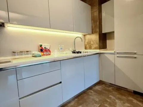 Rent, two bedroom apartment, 75m², Preko Morače, Podgorica - image 7