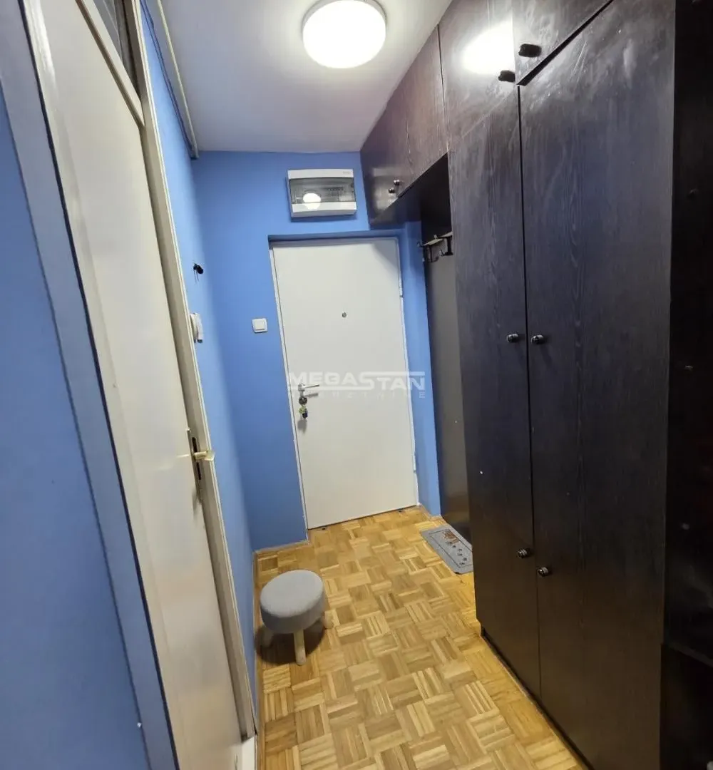 Prodaja, jednosoban stan, 65m², Novi Beograd Blok 72, Novi Beograd Sve Podlokacije