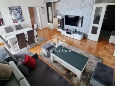 Stan in Voždovac Sve Podlokacije