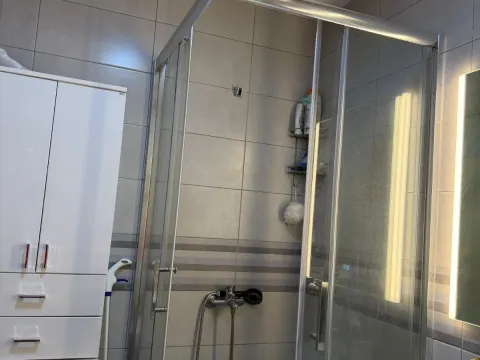 Prodaja, jednosoban stan, 49m², Centar, Nikšić - image 10