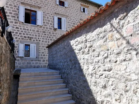 Prodaja, kuća, 327m², Stoliv, Kotor - image 5