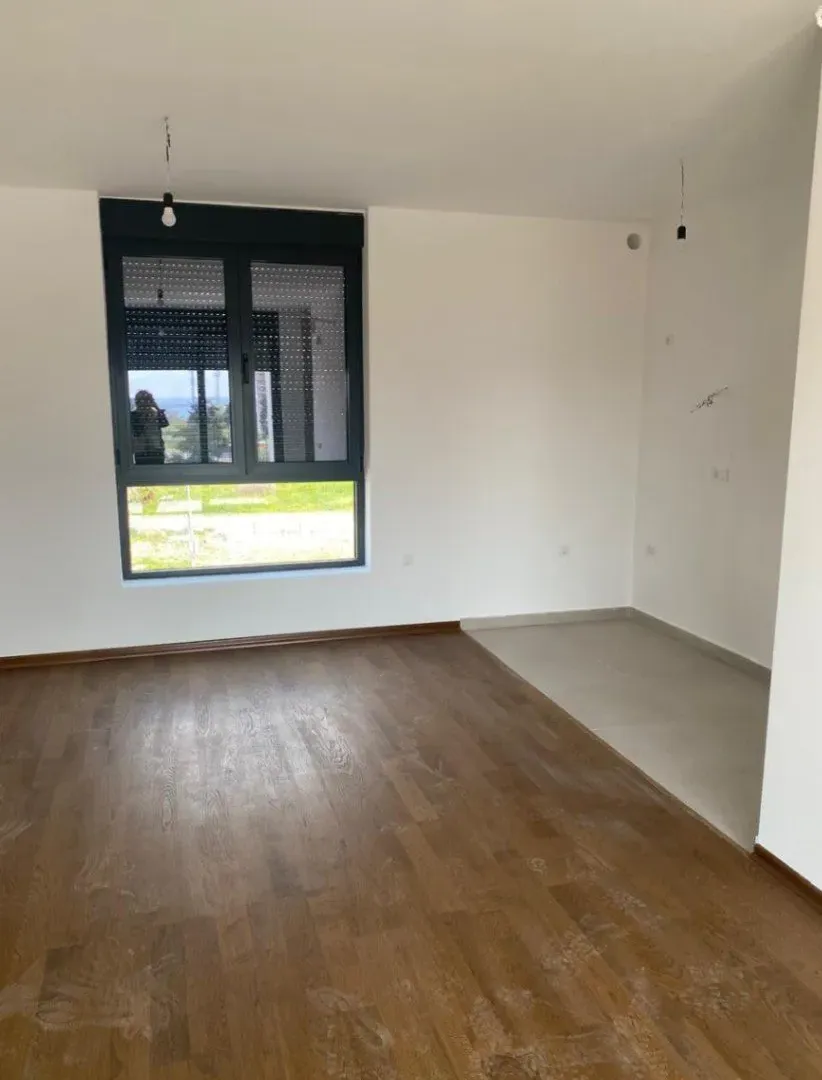 Prodaja, dvosoban stan, 60m², Bar, Crna Gora