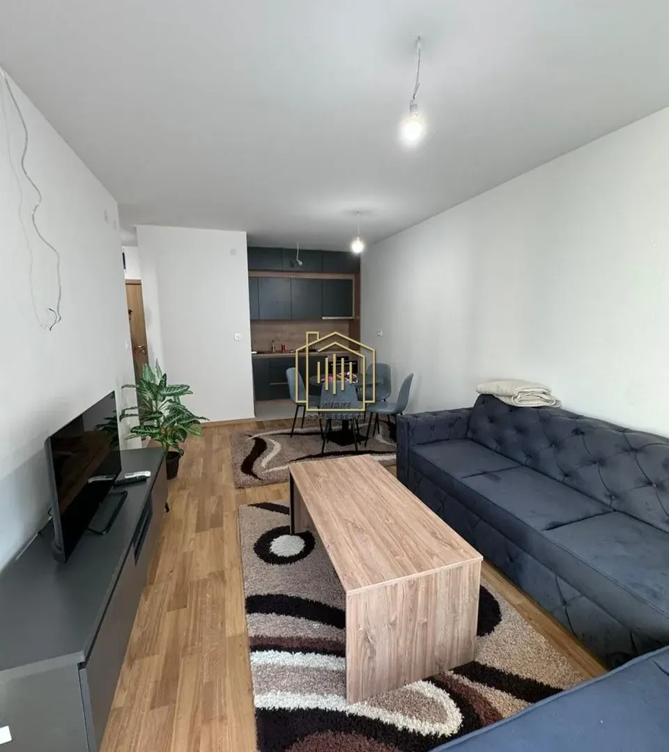 Izdavanje, jednosoban stan, 45m², City Kvart, Podgorica