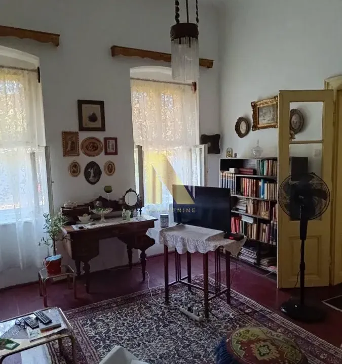 Sale, house, 206m², Futog, Novi Sad Sve Podlokacije