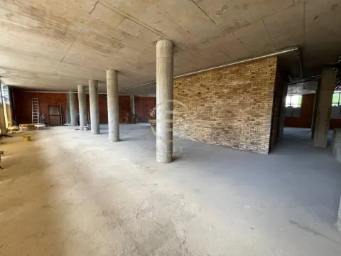 Rent, office space, 327m², Rotkvarija, Novi Sad Sve Podlokacije - image 5