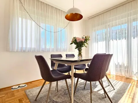 Prodaja, dvosoban stan, 95m², Stari Aerodrom, Podgorica - image 2