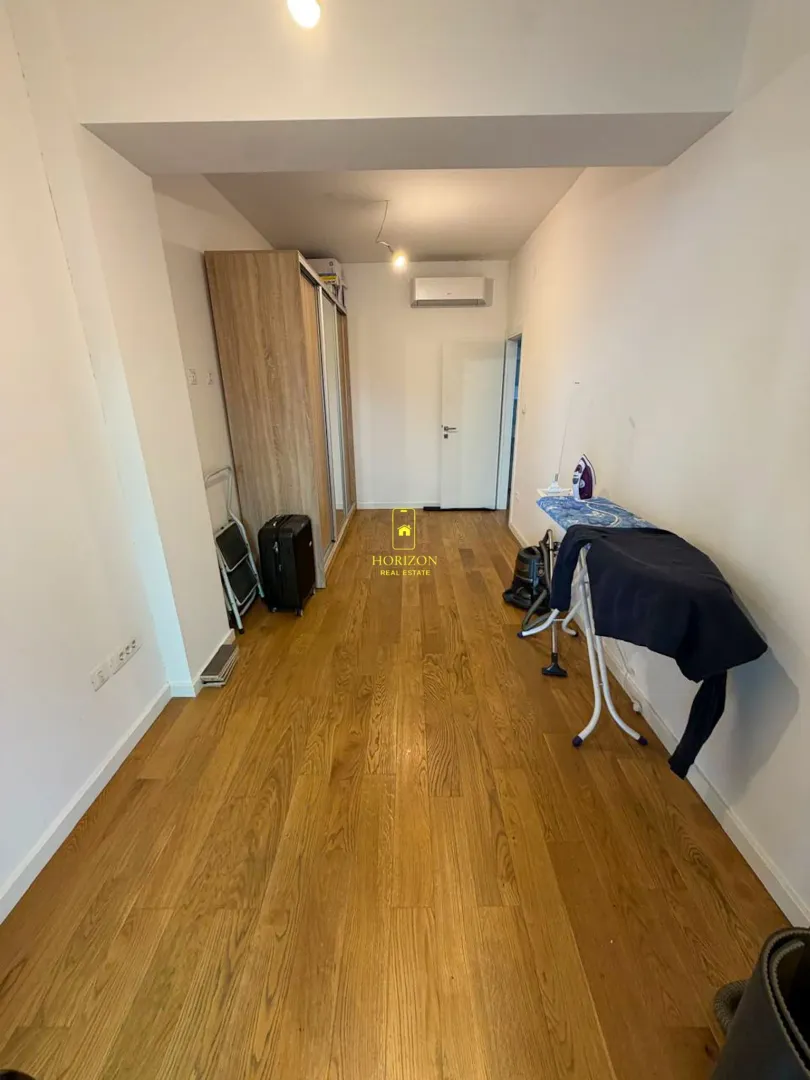 Prodaja, dvosoban stan, 78m², Centar, Podgorica