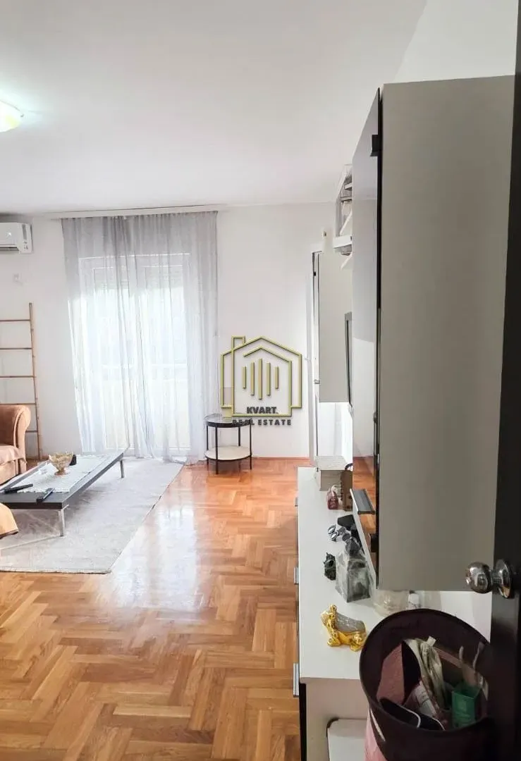 Prodaja, jednosoban stan, 60m², Zagorič, Podgorica