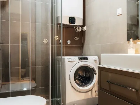 Prodaja, jednosoban stan, 45m², Centar, Tivat - image 15