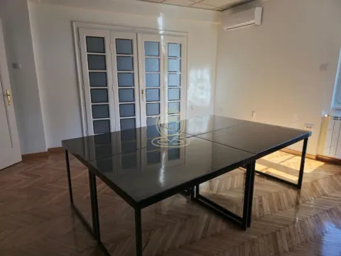 Rent, office space, 135m², Stari Grad, Beograd - image 3