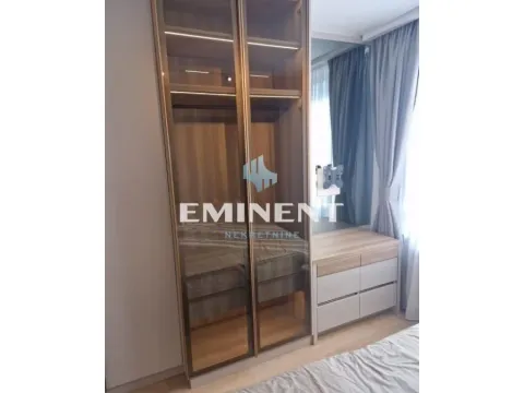 Izdavanje, trosoban stan, 73m², Savski Venac, Beograd - image 9