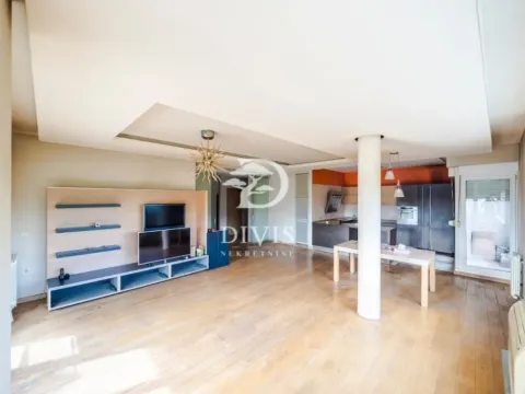 Sale, four bedroom apartment, 132m², Čukarica, Beograd - image 2