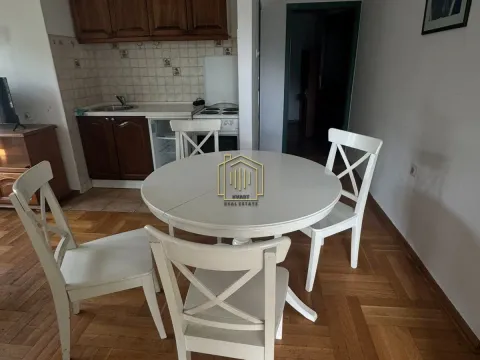 Izdavanje, jednosoban stan, 50m², Stari Aerodrom, Podgorica - image 4